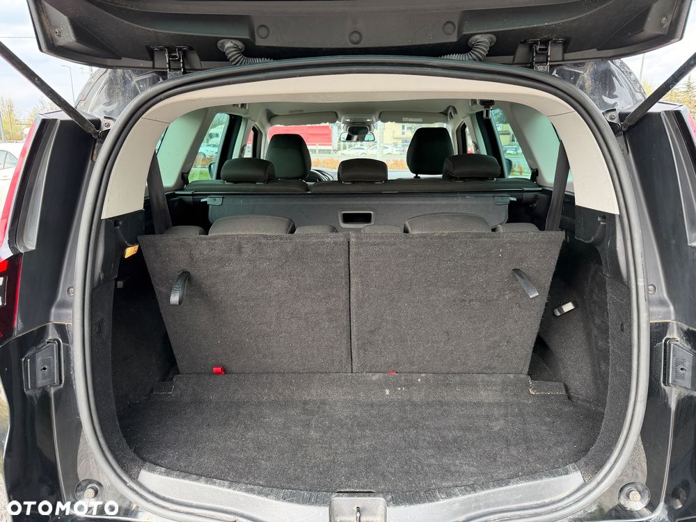 Renault Scenic ENERGY TCe 140 EDC BOSE EDITION - 10