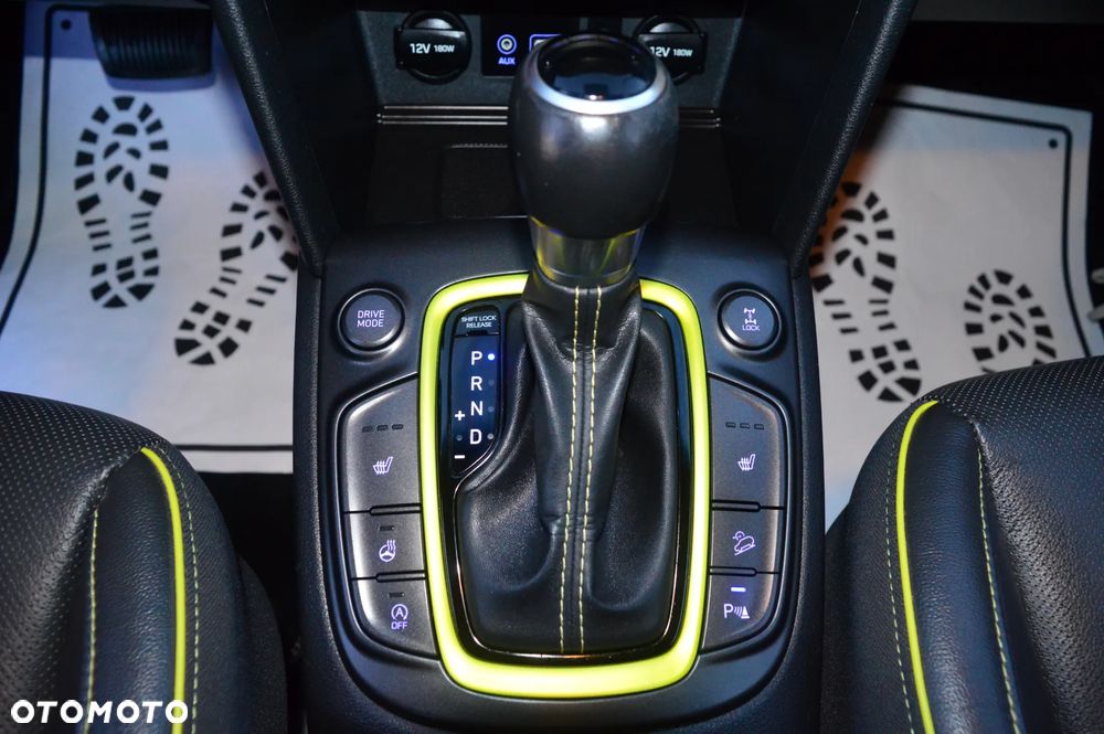 Hyundai Kona 1.6 T-GDI DCT 4WD Premium - 34