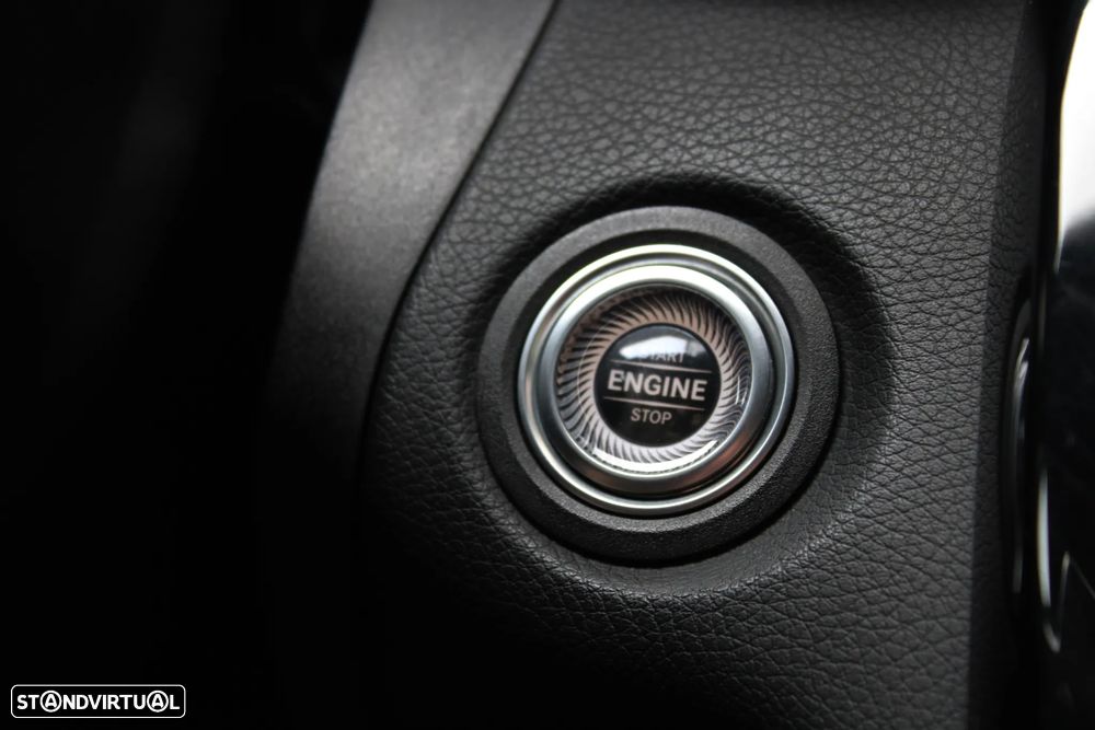 Mercedes-Benz C 300 AMG Line - 47