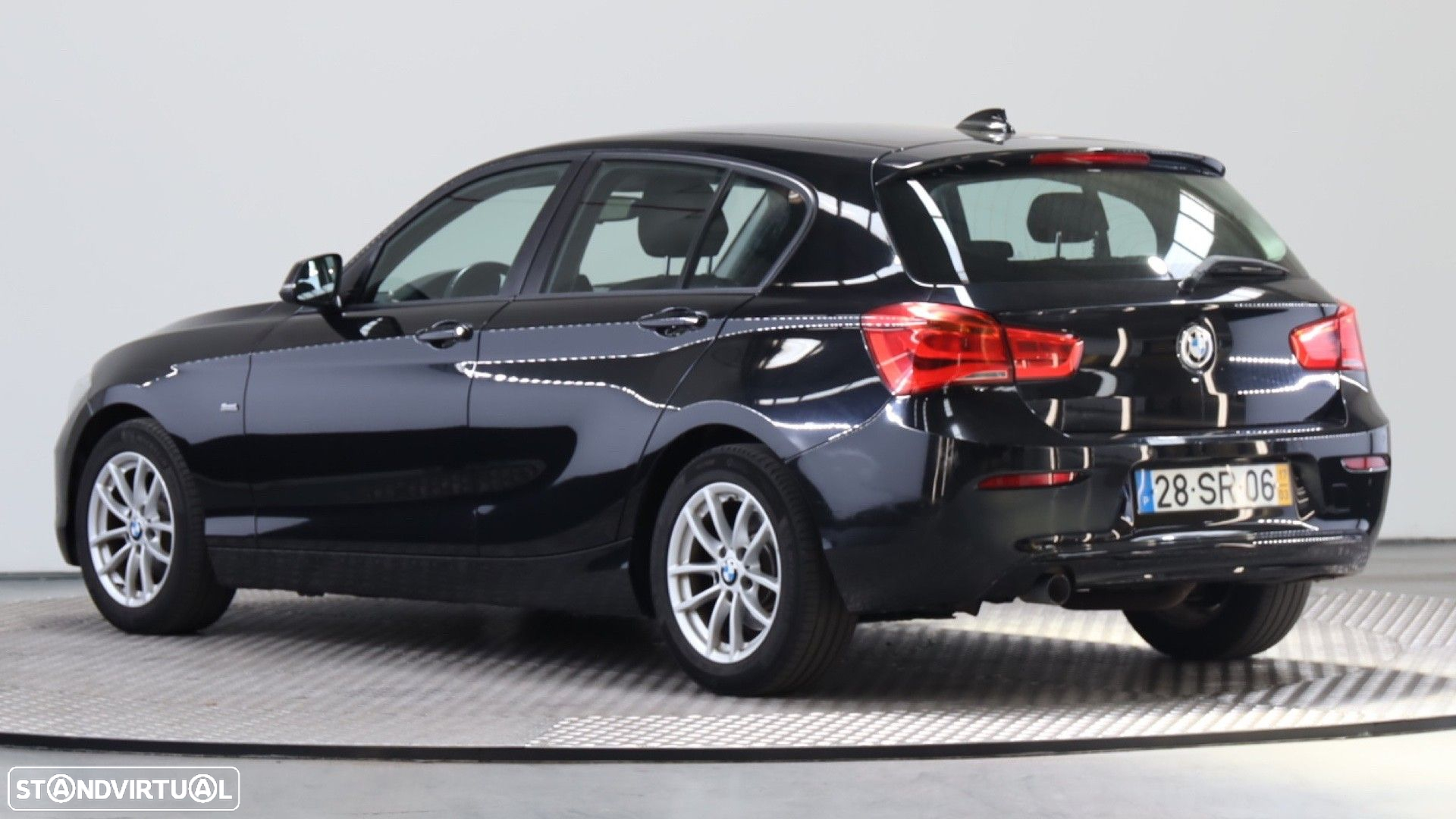 BMW 116 d Line Sport - 6