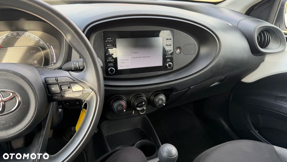 Toyota Aygo X Business Edition - 25