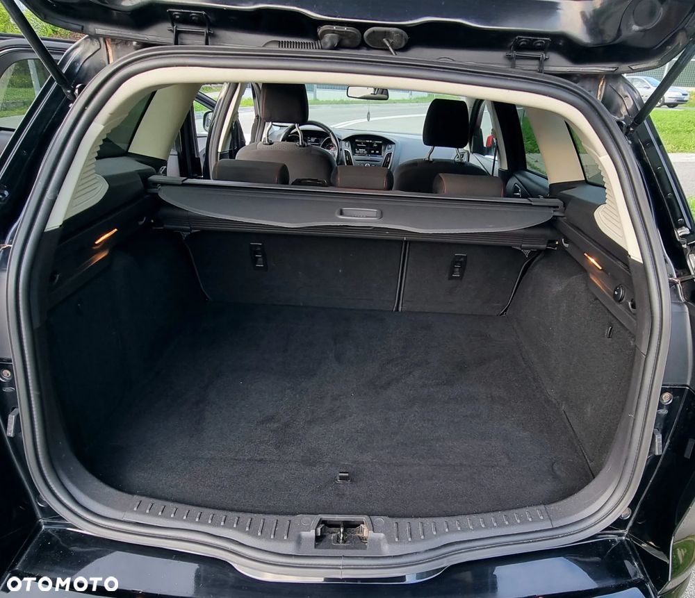 Ford Focus 2.0 TDCi DPF Start-Stopp-System Titanium - 17