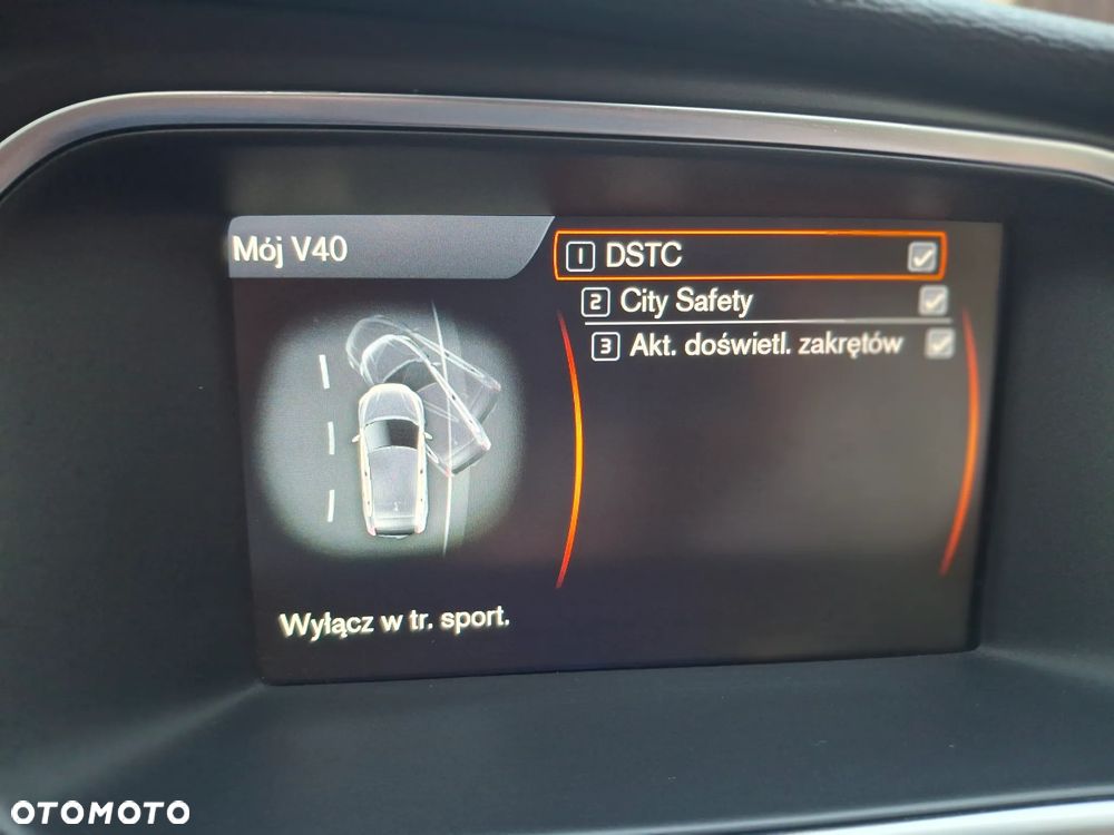 Volvo V40 - 29