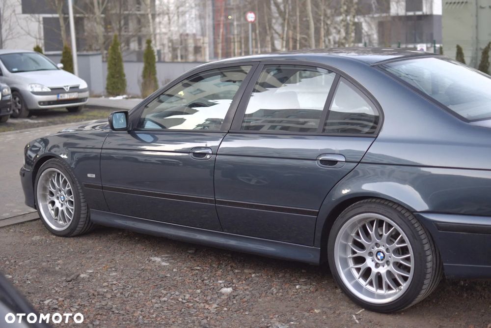 BMW Seria 5 - 33
