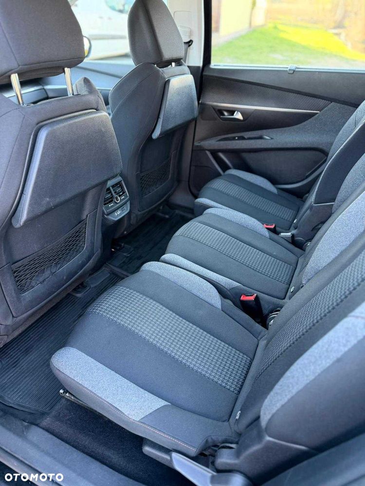 Peugeot 5008 - 7