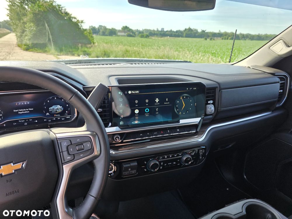 Chevrolet Silverado - 23