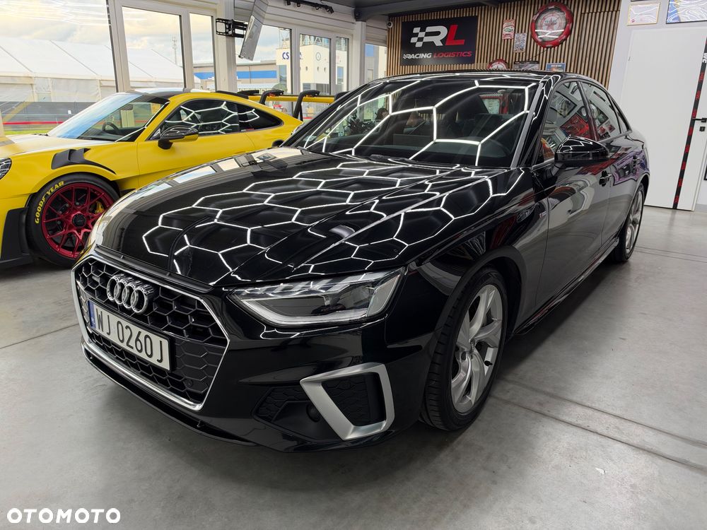 Audi A4 2020 photo 2