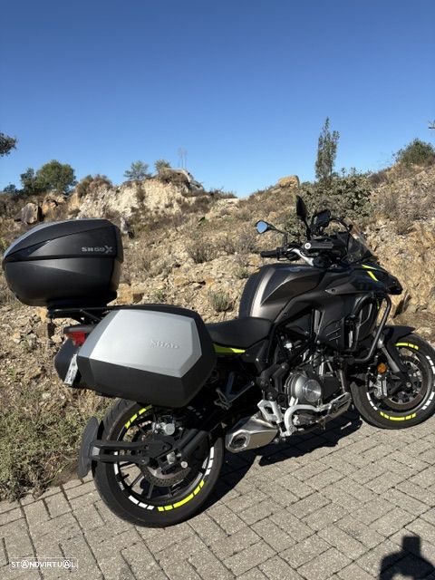 Benelli TRK 502 - 9