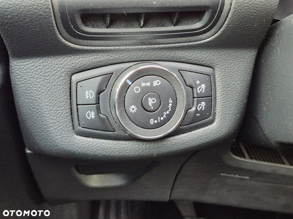 Ford B-MAX - 30