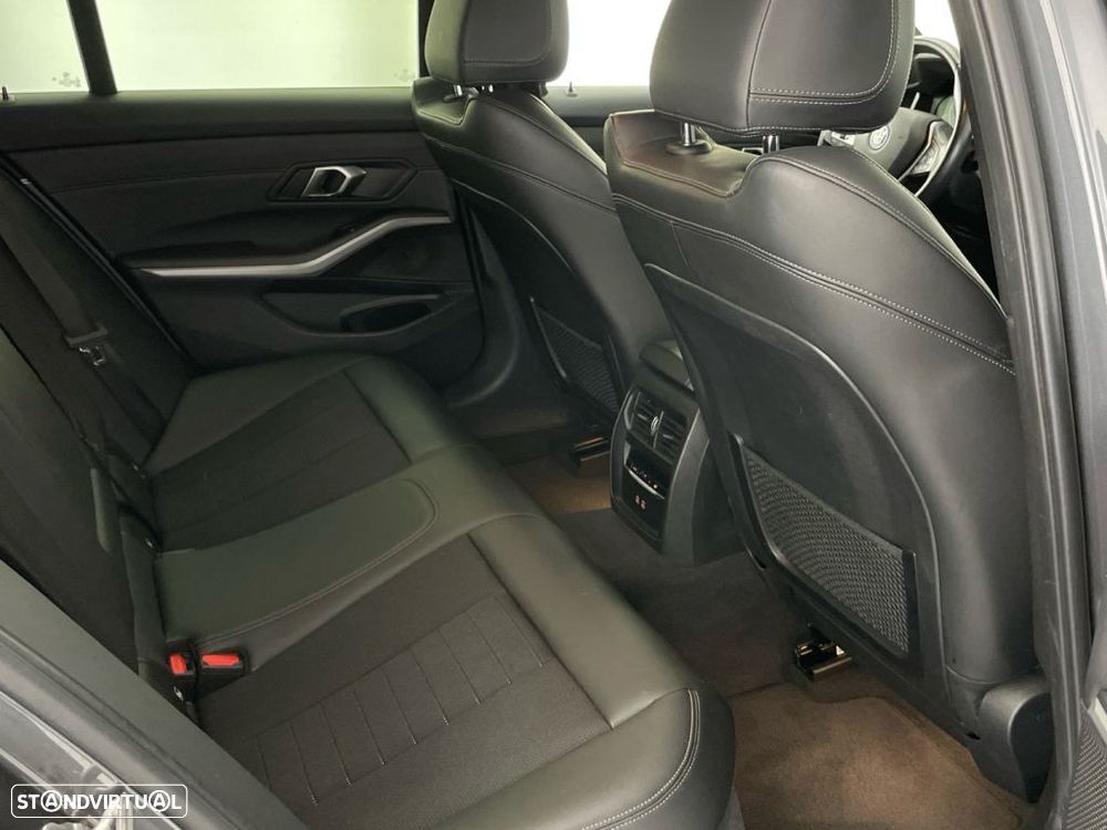 BMW 320 e Auto - 25