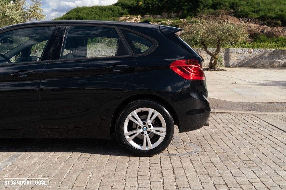 BMW 216 Active Tourer d Line Sport - 54