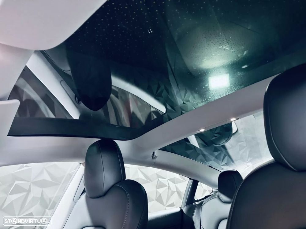 Tesla Model 3 Long Range AWD Dual Motor Performance - 27