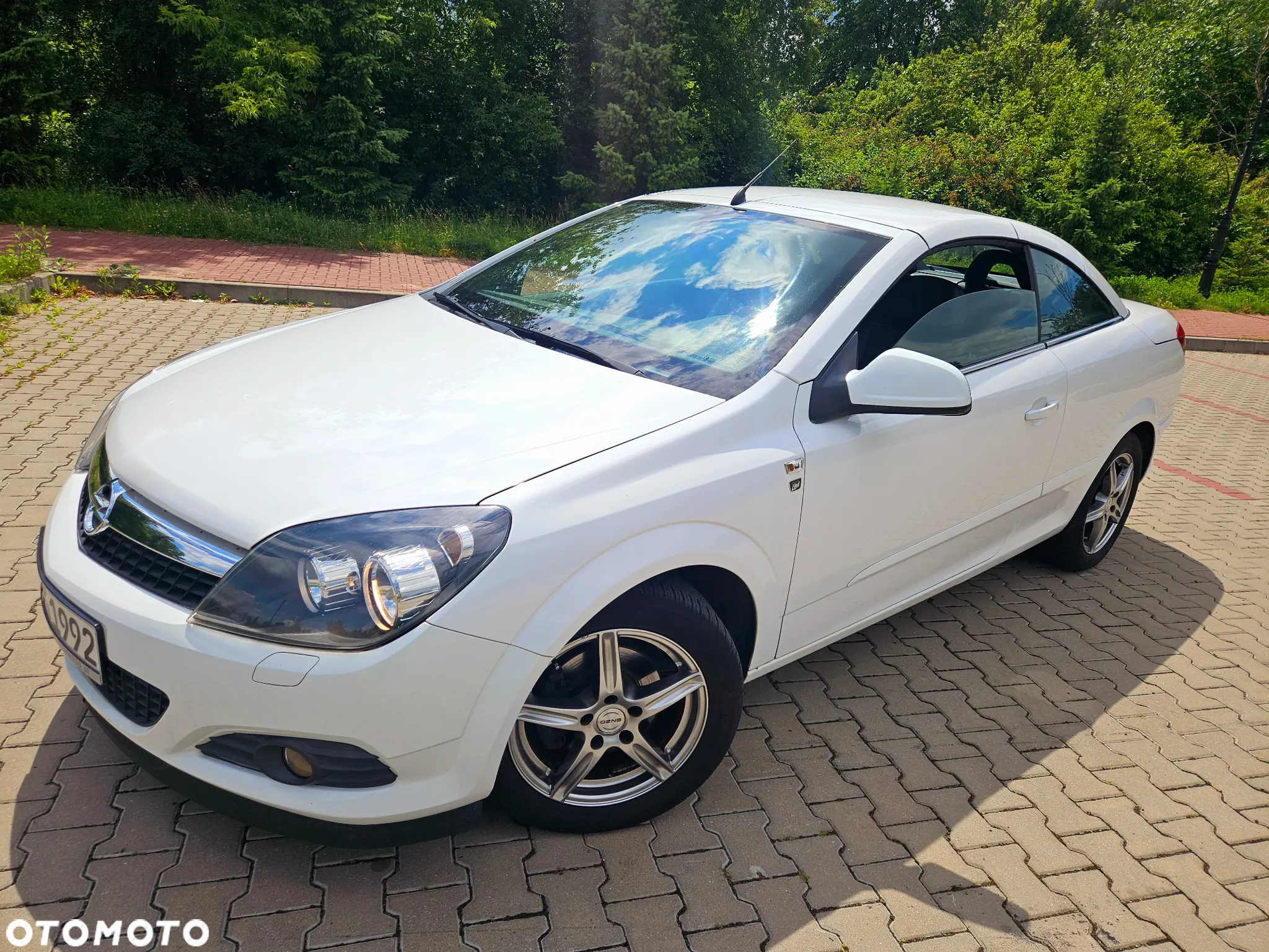 Opel Astra Twin Top 1.6 Endless Summer - 8
