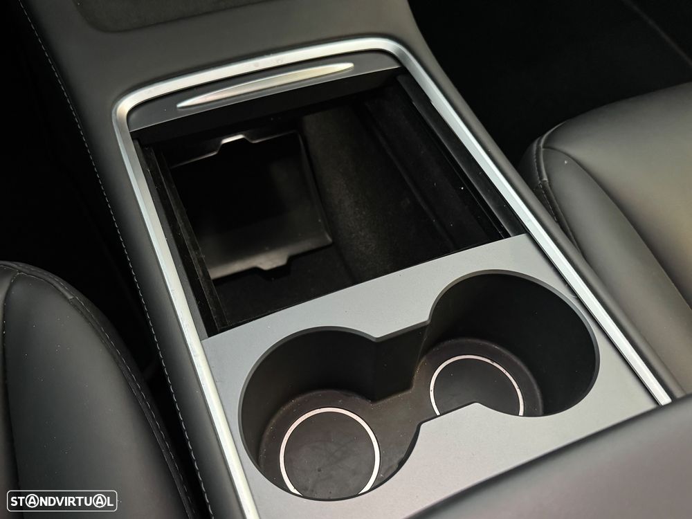 Tesla Model 3 Long Range Tração Traseira - 15