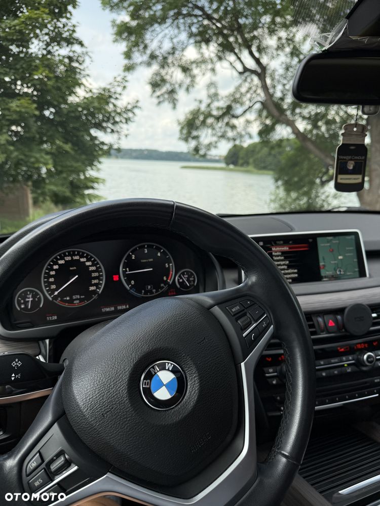 BMW X5 xDrive25d - 29