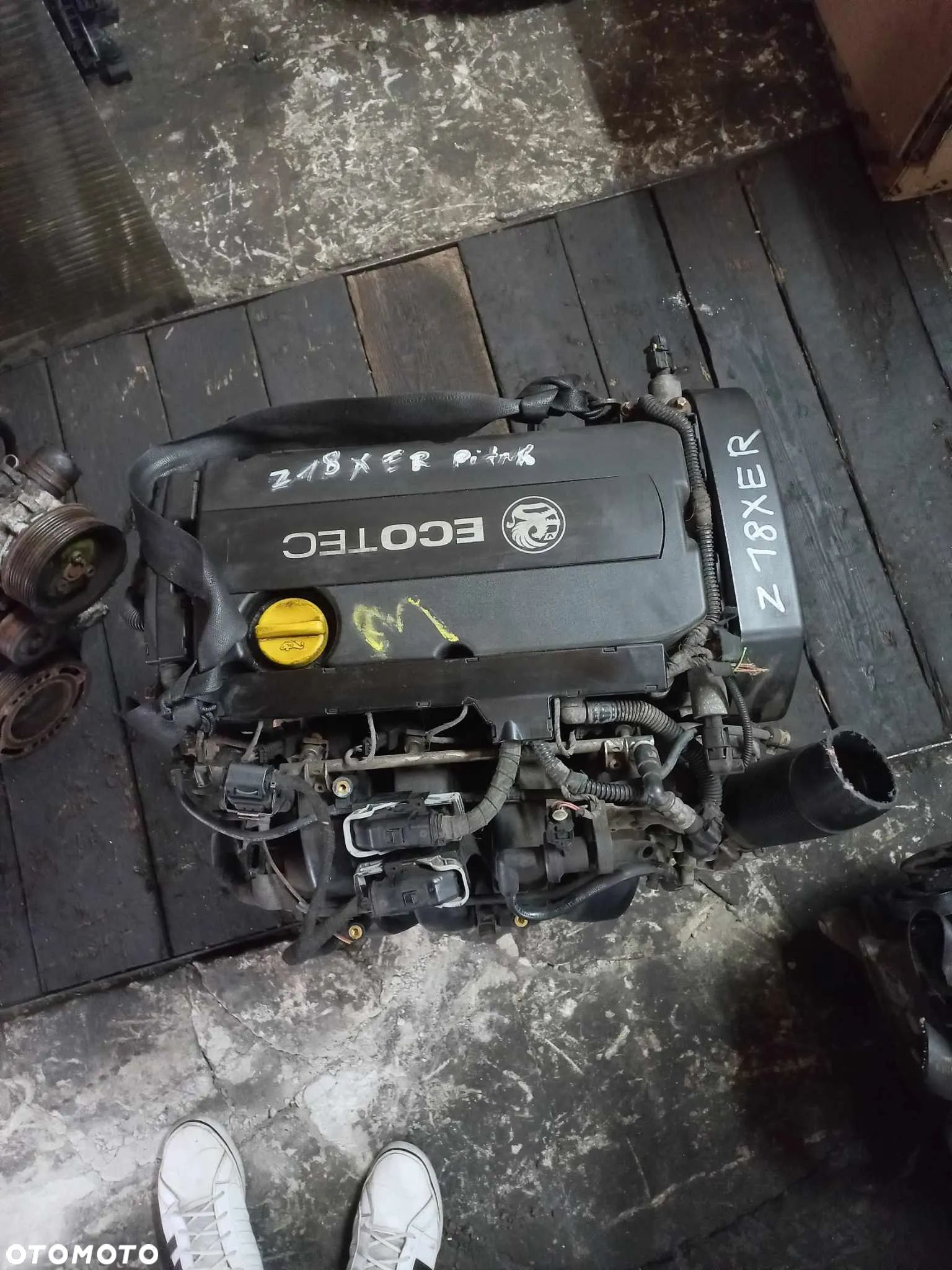 SILNIK OPEL VECTRA C ZAFIRA B 1.8 16v Z18XER - 1