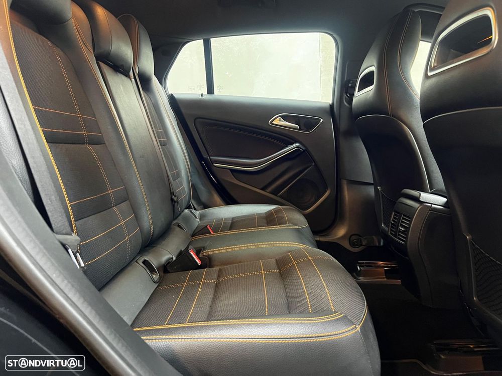 Mercedes-Benz CLA 180 d Shooting Brake - 17