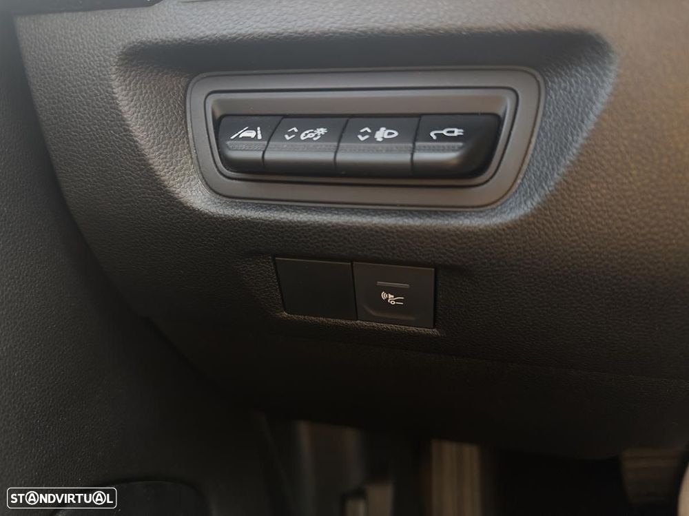 Renault Zoe (c/ Bateria) EV50 110hp Evolution - 17