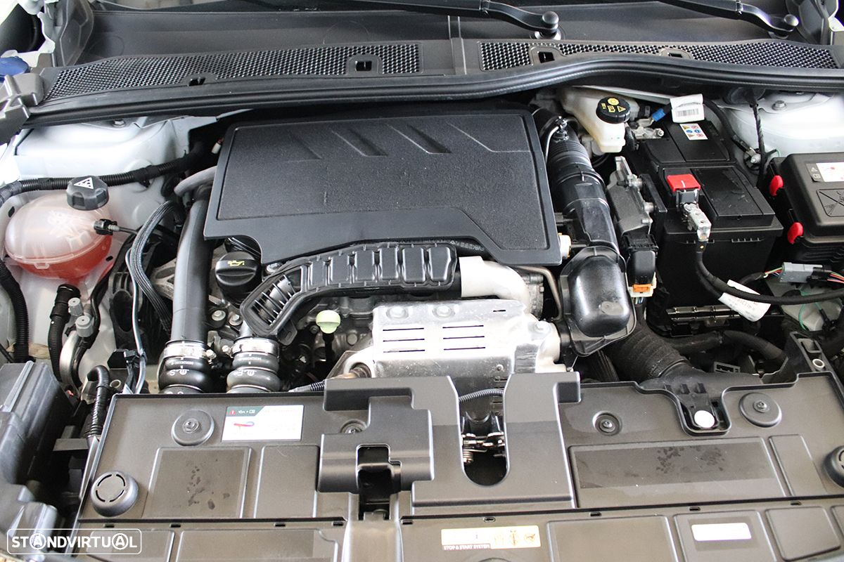 Citroën C4 1.2 PureTech Max - 25
