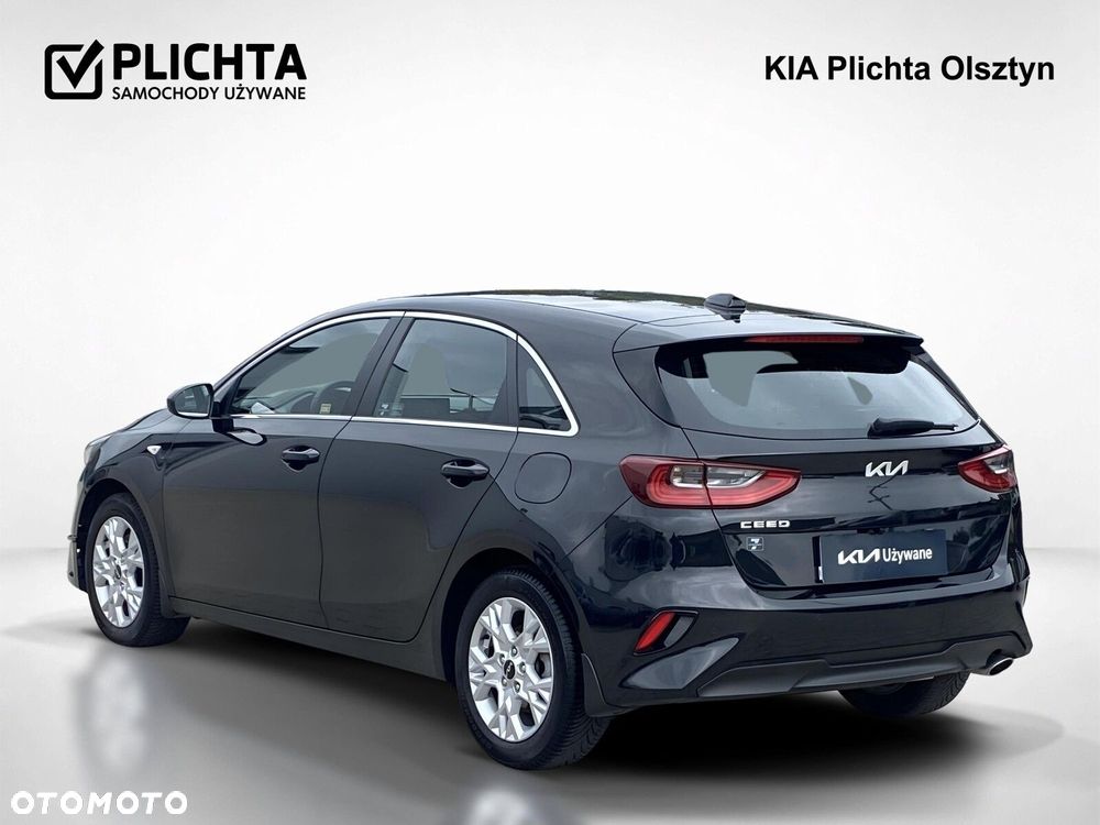 Kia Ceed - 4