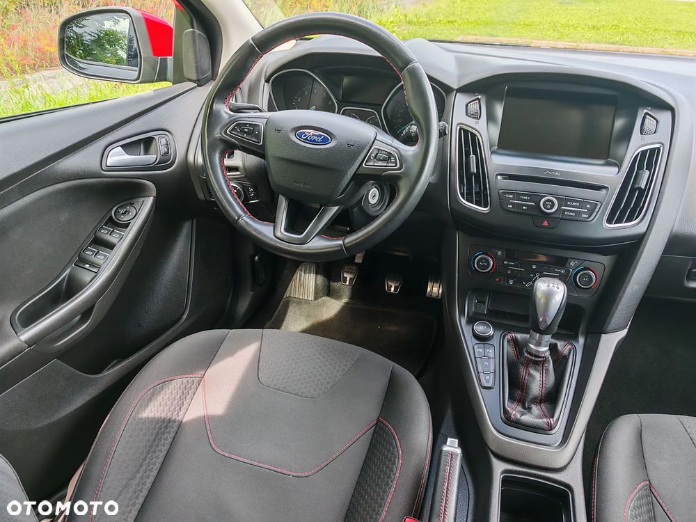 Ford Focus 1.5 EcoBoost ST-Line ASS - 16