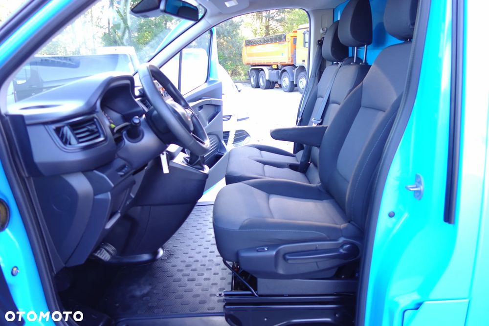 Renault Trafic Automat 2.0 Dci 150 KM Long Klima Ledy Kamera - 5