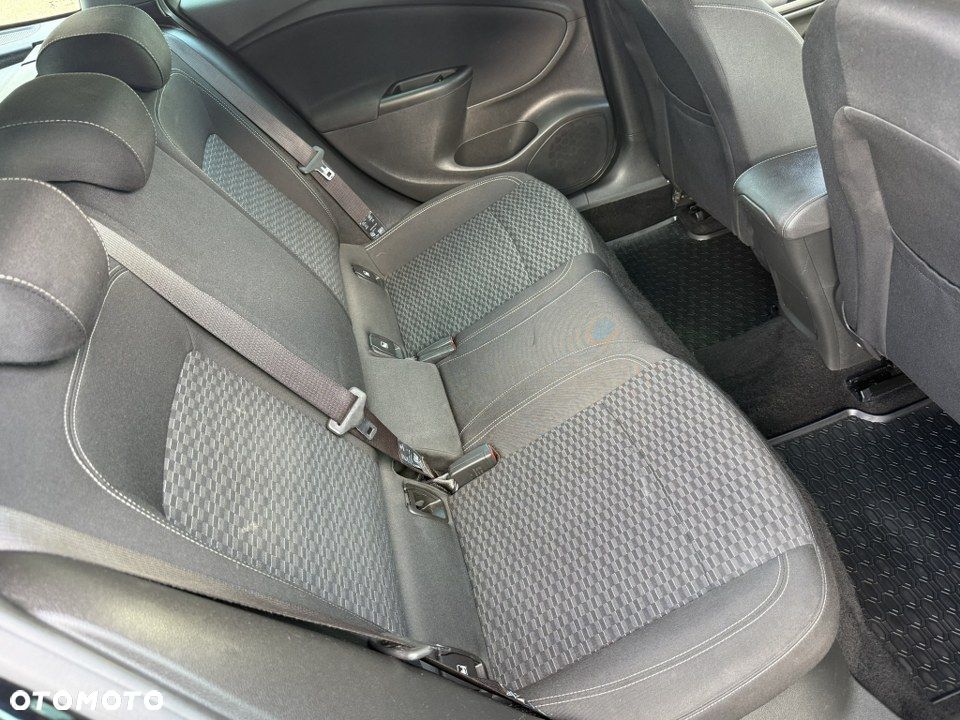 Opel Astra 1.4 Turbo Start/Stop Innovation - 32