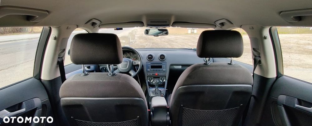 Audi A3 Sportback 2.0 TDI Ambiente S tronic - 19