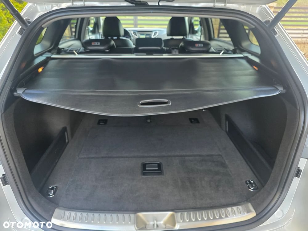 Hyundai i40 Kombi 1.7 CRDi DCT Premium - 24