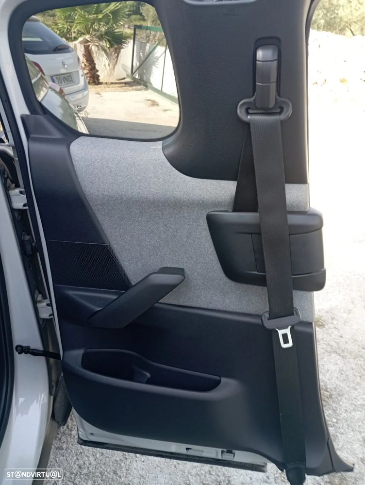 Mazda MX-30 e-Skyactiv Makoto Modern Confidence - 32