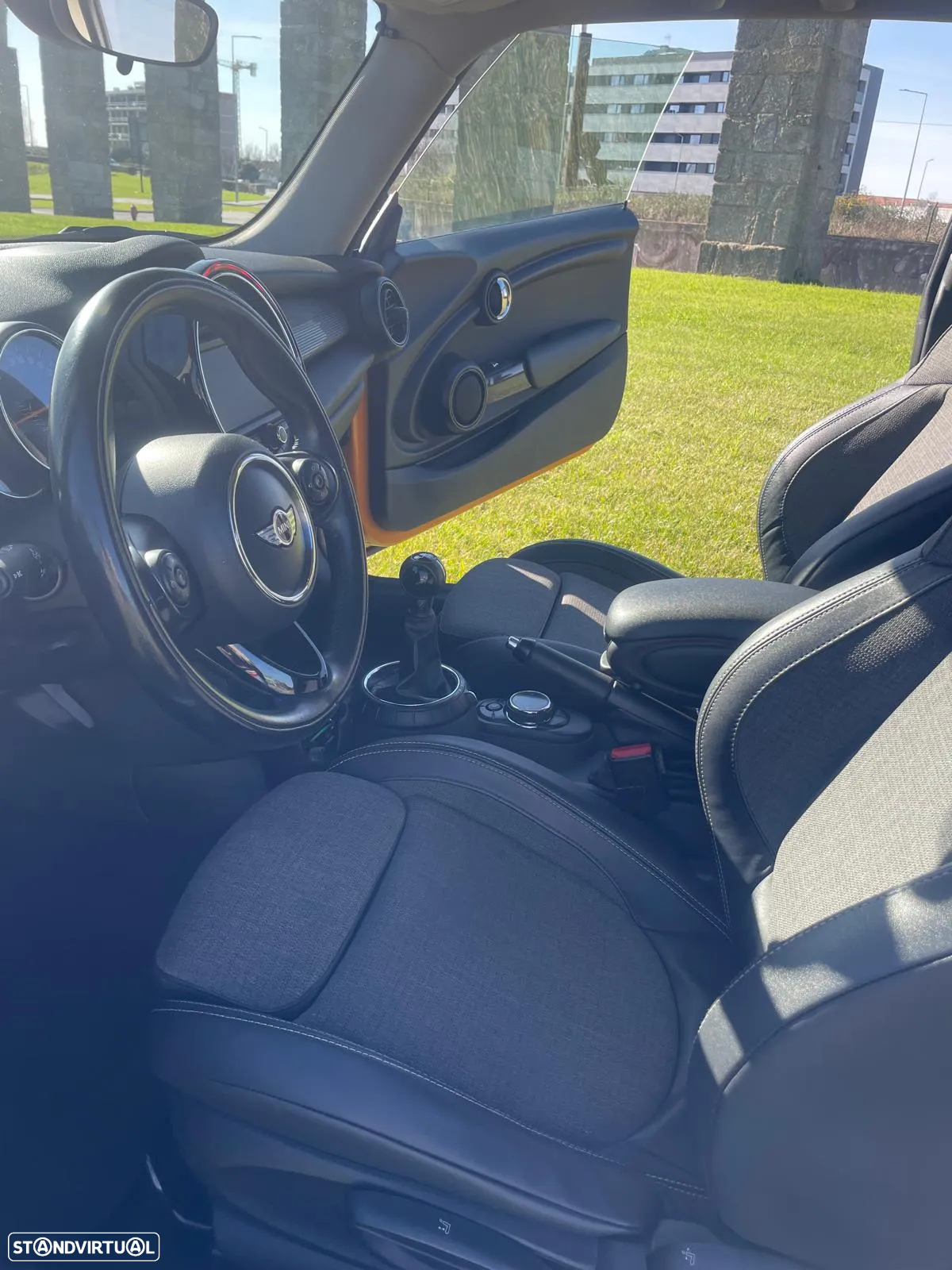 MINI 3 Portas Cooper D - 12