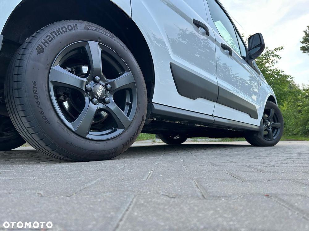 Ford Connect - 17