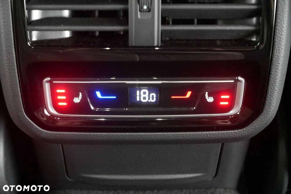 Volkswagen Arteon 2.0 TSI Elegance DSG - 23