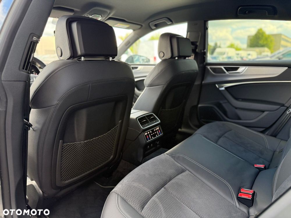 Audi A7 Sportback - 12