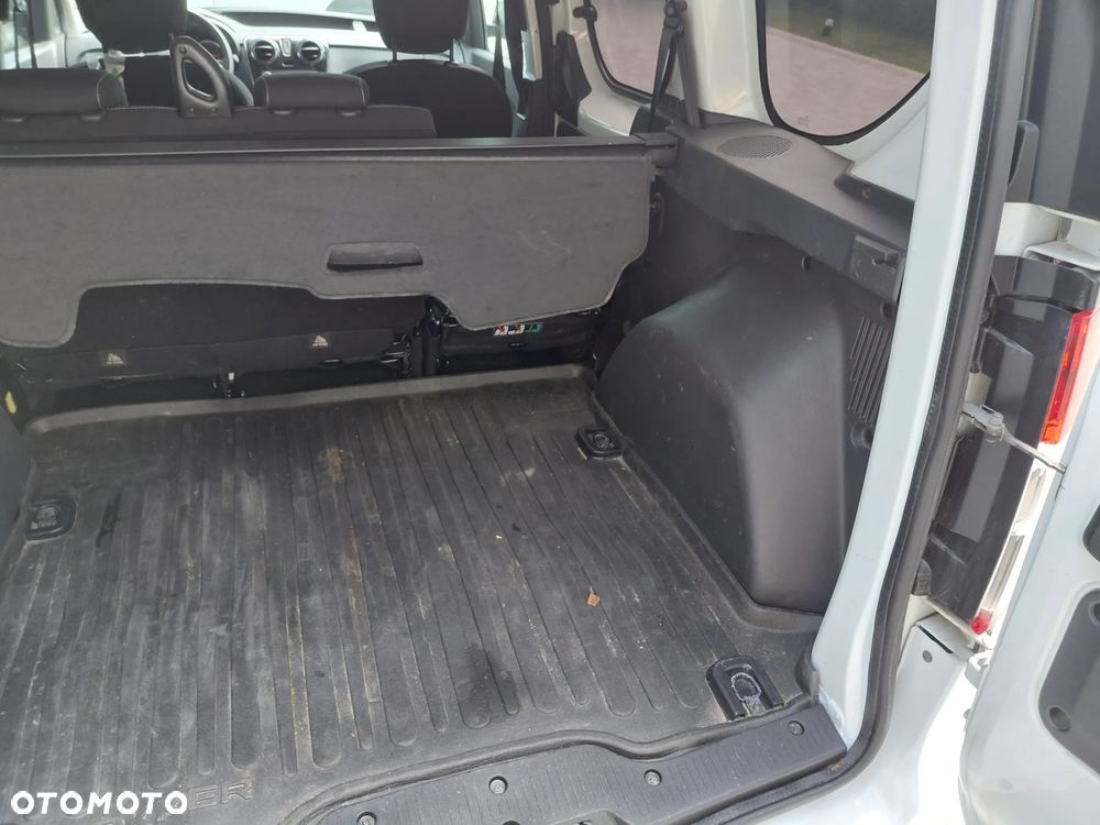 Dacia Dokker 1.5 Blue dCi Laureate - 17