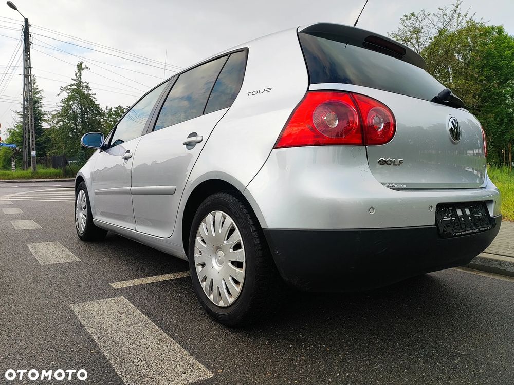 Volkswagen Golf 1.6 Tour Edition - 9