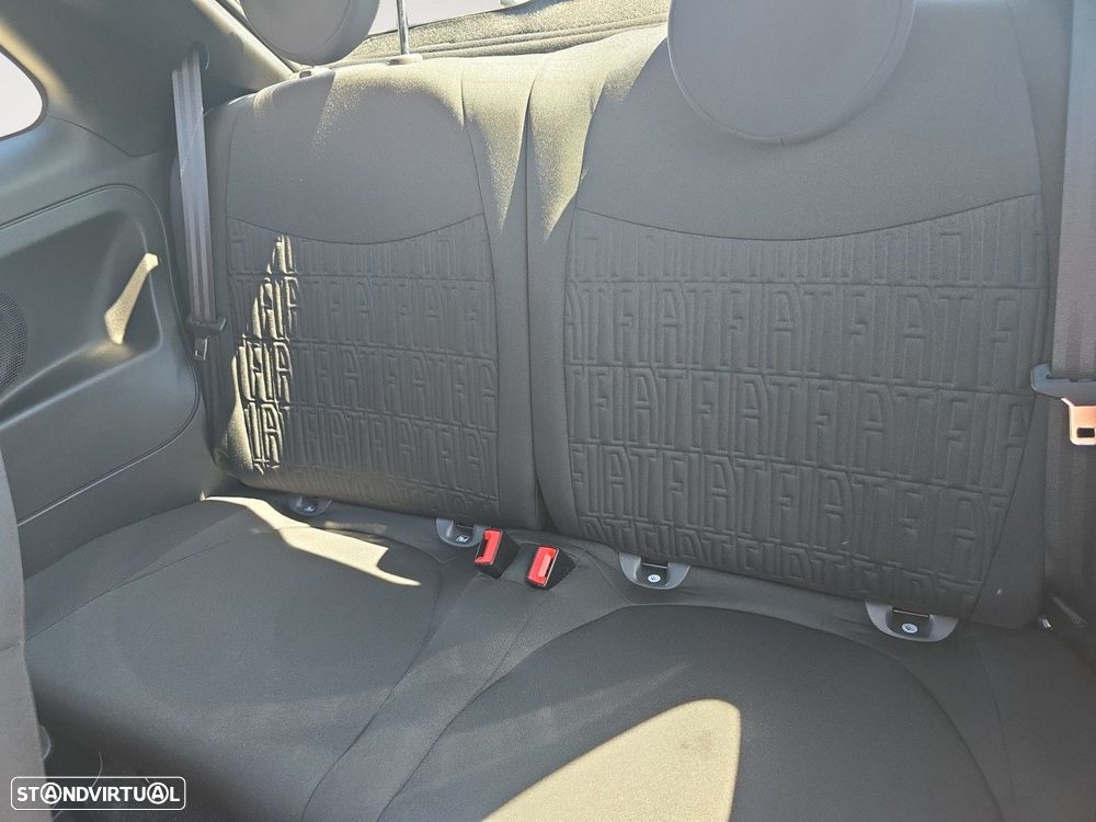 Fiat 500 1.0 Hybrid - 13