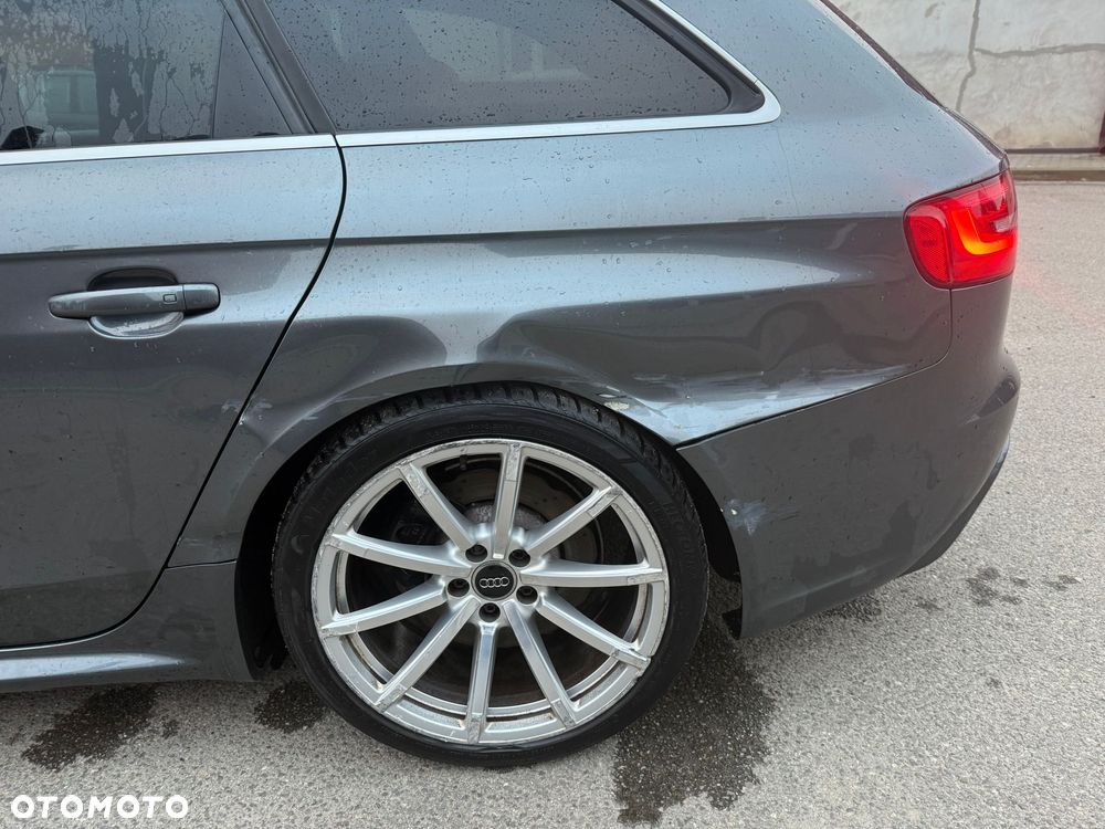 Audi RS4 Avant Avant S tronic - 8