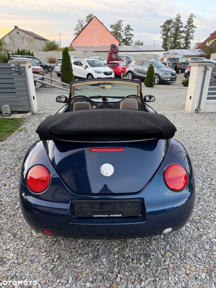 Volkswagen New Beetle 1.6 - 12