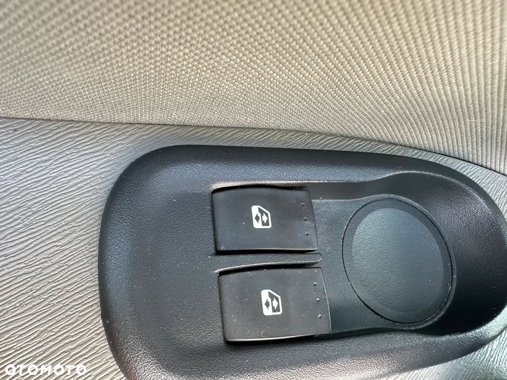 Renault Kangoo - 32