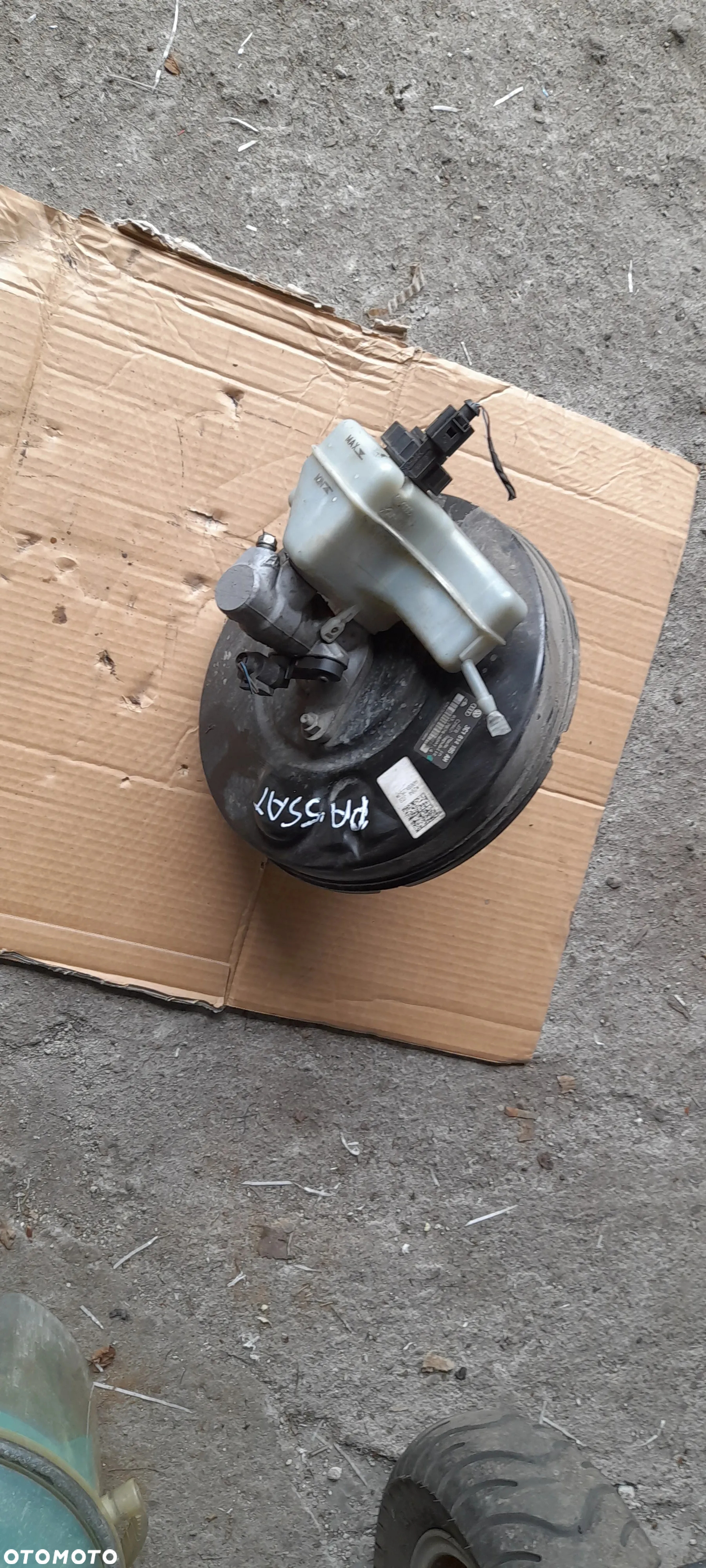 ZWROTNICA PIASTA PRAWA VW PASSAT B6 - 8