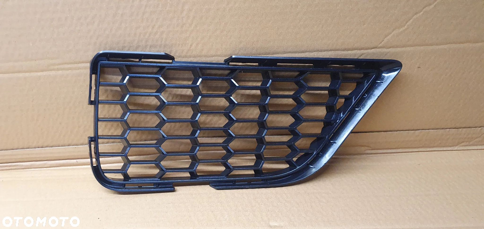Kratka zderzaka prawy przód przednia prawa BMW M5 G30 F90 8065318 - 1
