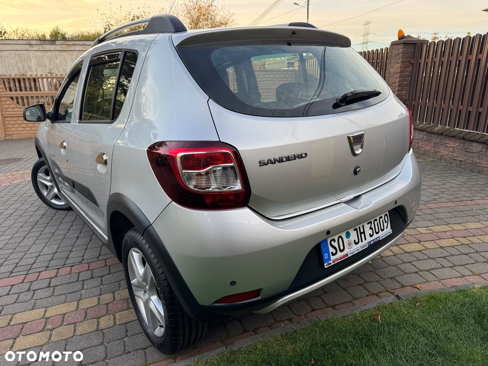 Dacia Sandero - 4