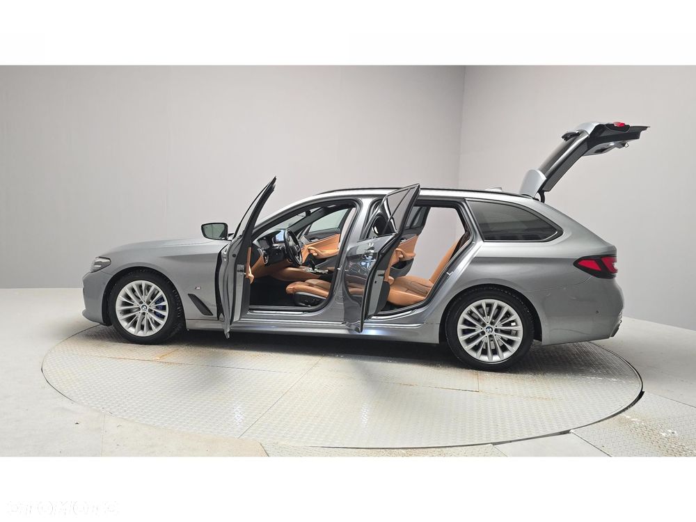 BMW Seria 5 - 14