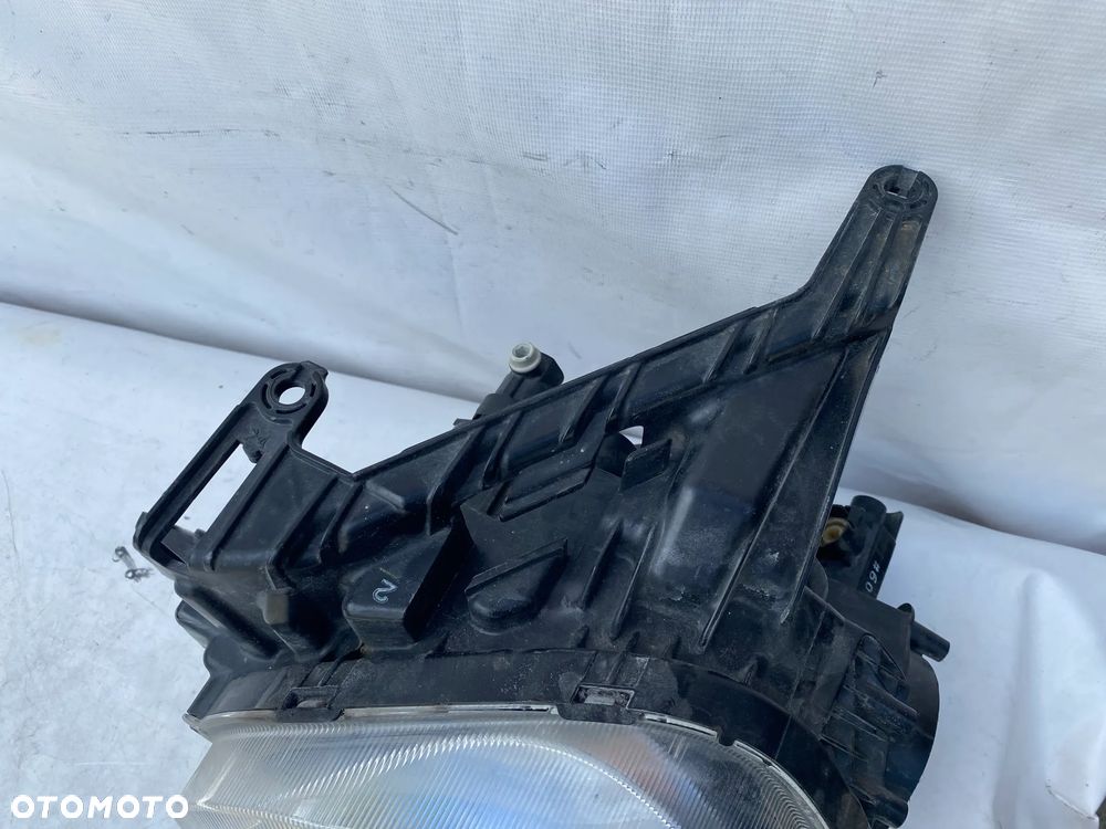 lampa juke F15 H4 lewa eu cała - 3