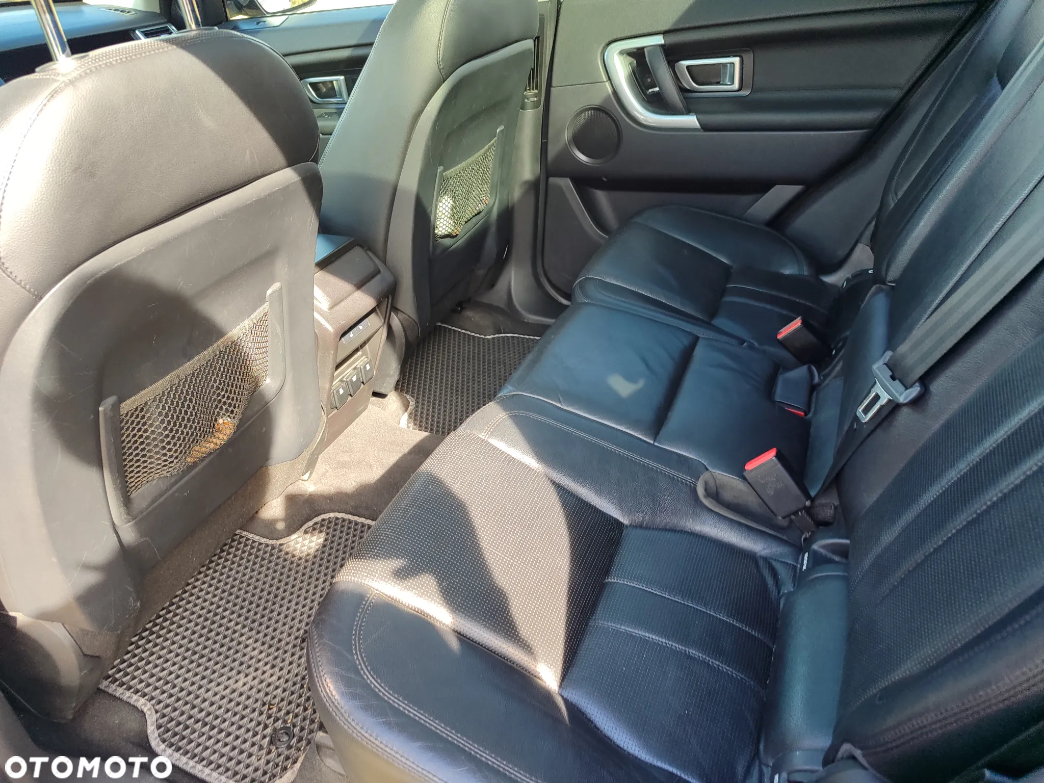 Land Rover Discovery Sport 2.0 Si4 HSE - 12