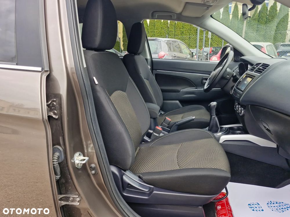 Mitsubishi ASX 1.6 Instyle AS&G - 16