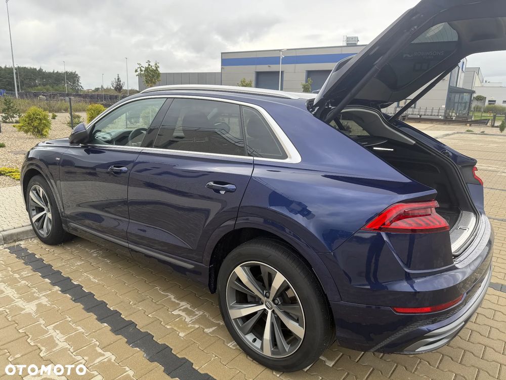 Audi Q8 - 4