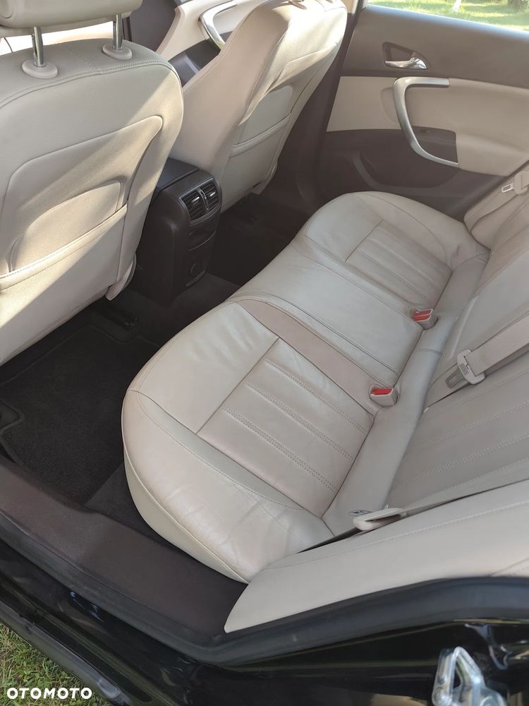 Opel Insignia 1.8 - 8