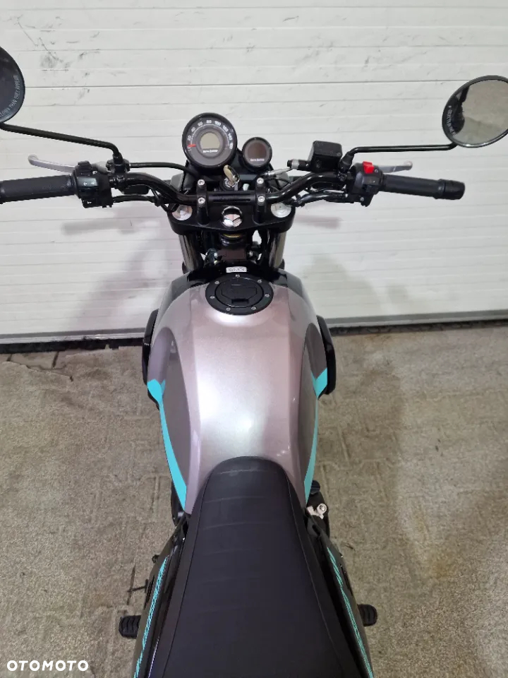 Royal Enfield Inny - 38